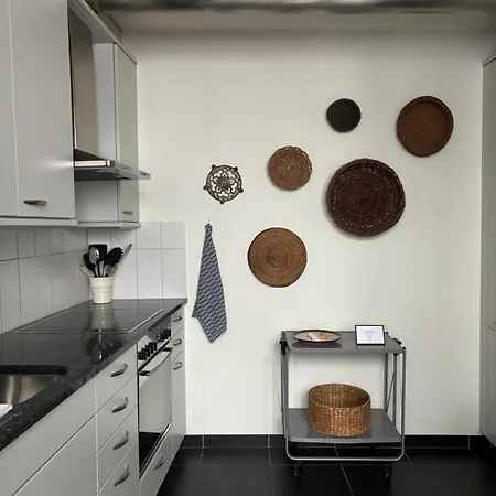 Steps To Sites And Lots Of Space Too!