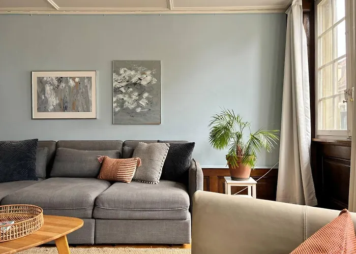 Wake Up In Old Town Queen Bed Fast Wifi Bern