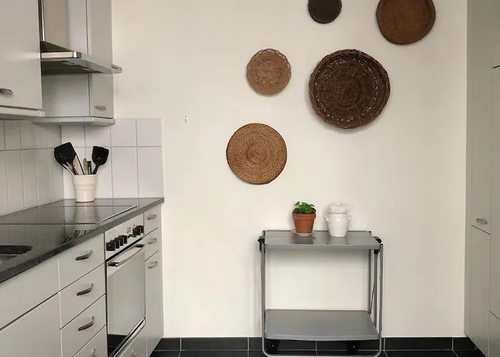 Bright & Stylish-Heart Of Old City-Experienced Hosts