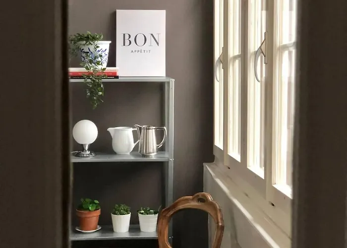 Wake Up In Old Town Queen Bed Fast Wifi *