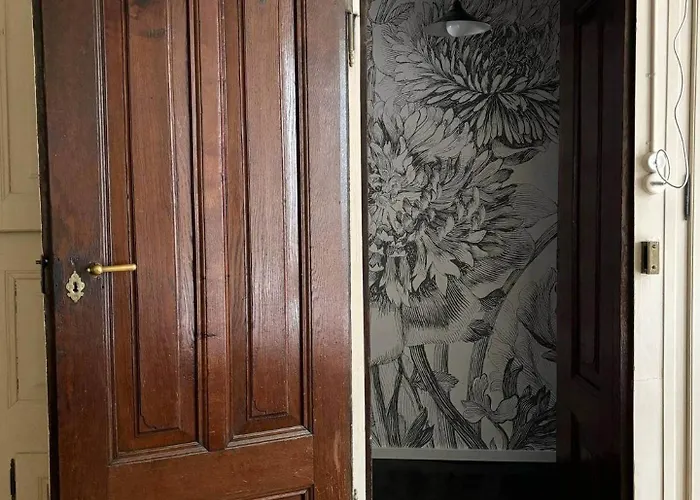 شقة Wake Up In Old Town Queen Bed Fast Wifi