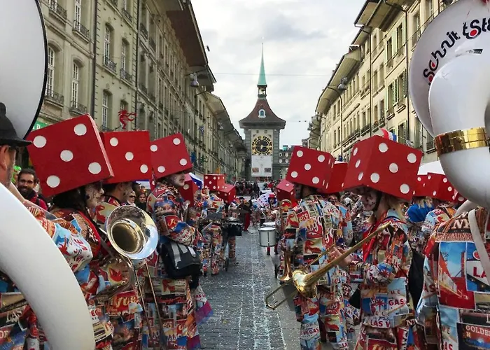 Wake Up In Old Town Queen Bed Fast Wifi شقة