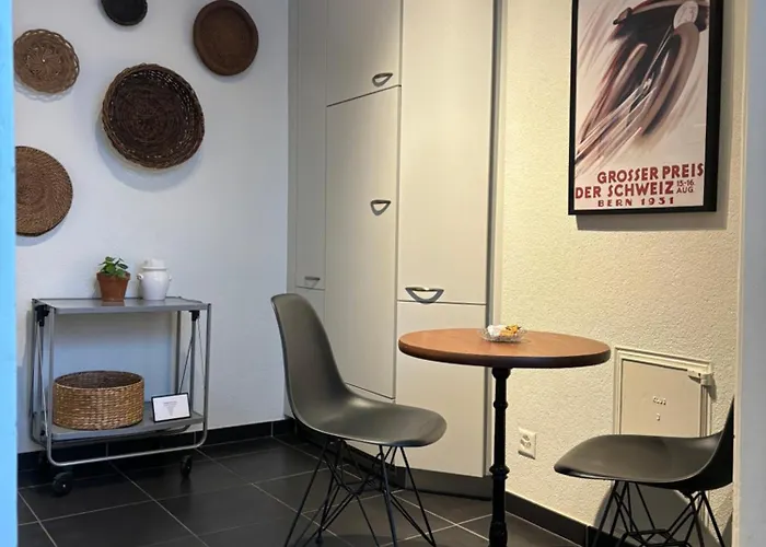 Bright & Stylish-Heart Of Old City-Experienced Hosts *