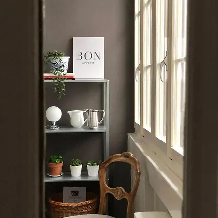Historical And Modern Flat By Zytglogge - 2nd Floor Apartment