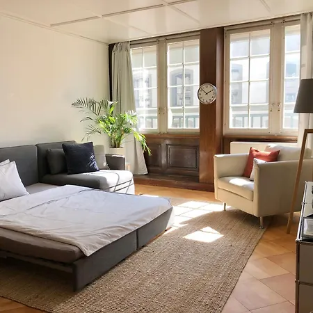Historical And Modern Flat By Zytglogge - 2nd Floor Bern