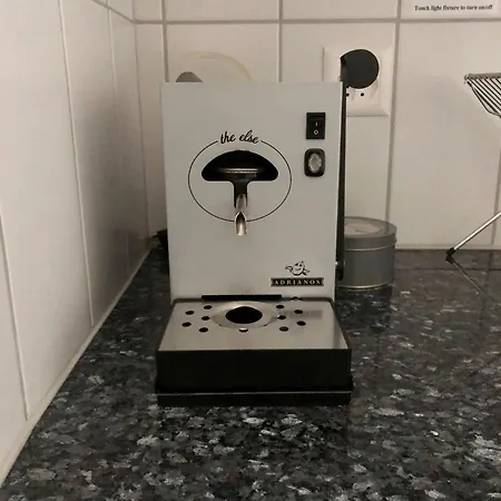 Wake Up In Old Town Queen Bed Fast Wifi *