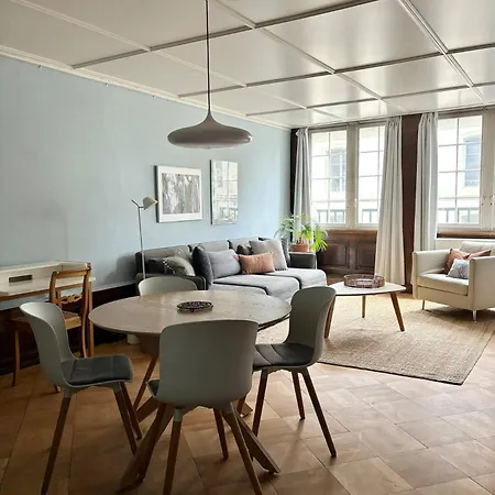 Wake Up In Old Town Queen Bed Fast Wifi * Bern