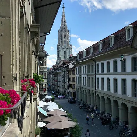 Wake Up In Old Town Queen Bed Fast Wifi Bern