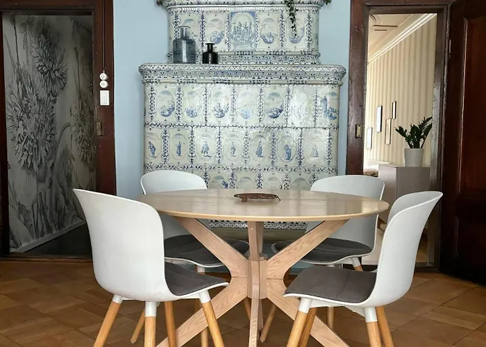 Bright & Stylish-Heart Of Old City-Experienced Hosts ברן